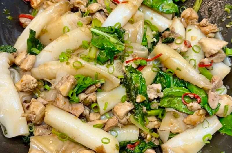 Quick Thai Chicken Stir Fry with Noodles