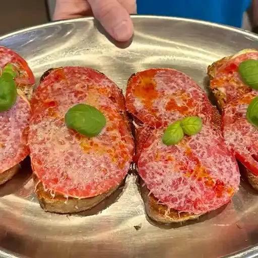 Hailey Bieber’s Pizza Toast