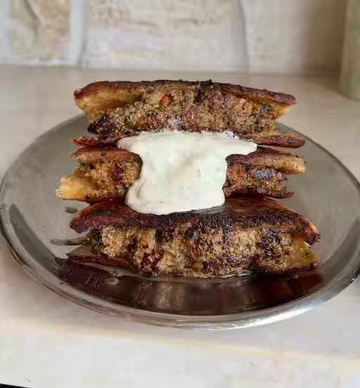 Lamb Arayes – Crispy Spiced Pita with Yoghurt Sauce