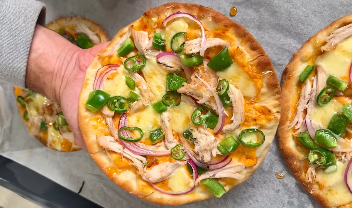 Hot Honey Chicken Flatbread Pizza