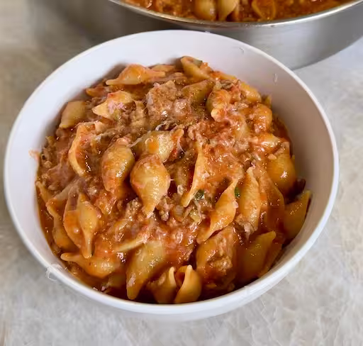 One-Pot Creamy Tomato Beef Pasta